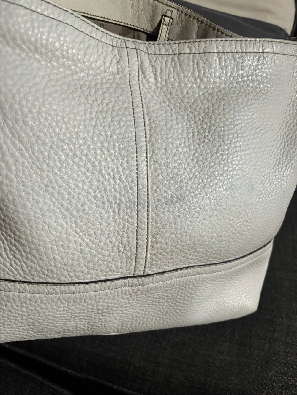 Y2K-era Coach Soho Large Hobo Bag (Style Number 5715